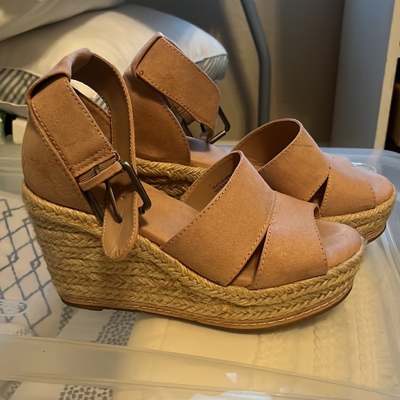 High heel wedge sandals - Picture 2 of 2